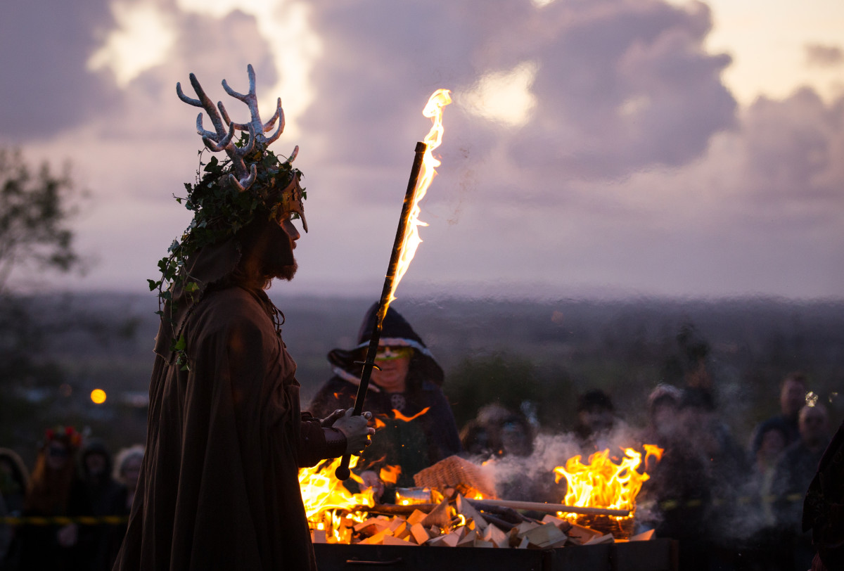 the_festival_of_samhain_is_celebrated_in_glastonbury